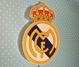 "Реал" - самый дорогой футбольный клуб по версии  Forbes