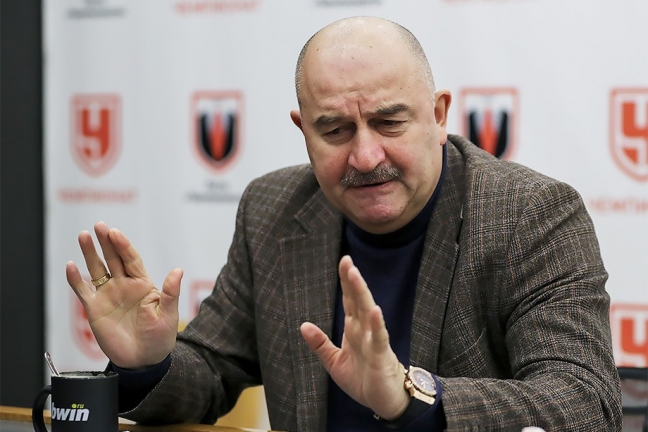 Черчесов: Ни один футболист при мне ни в клубе, ни в сборной не вышел травмированным