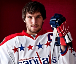Овечкин - первая звезда НХЛ в апреле