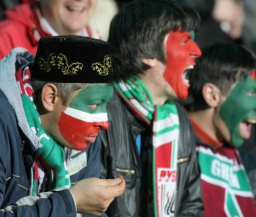 Болельщики "Рубина" против новой клубной эмблемы