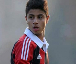 Игрок "Милана" признан самым талантливым молодым футболистом мира