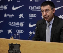 Президент "Барсы" просит ФИФА о временной приостановке санкций