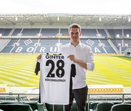 Гинтер официально стал игроком "Боруссии Менхенгладбах"