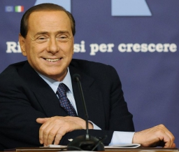 Берлускони подтвердил, что "Милан" хочет подписать "больших" игроков