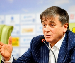Кадиев заявил, что "Анжи" останется в РФПЛ