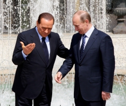 Берлускони ищет спонсоров для "Милана" в ОАЭ и России