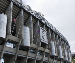 Перес признался, что стадион "Реала" получит имя одного из новых спонсоров