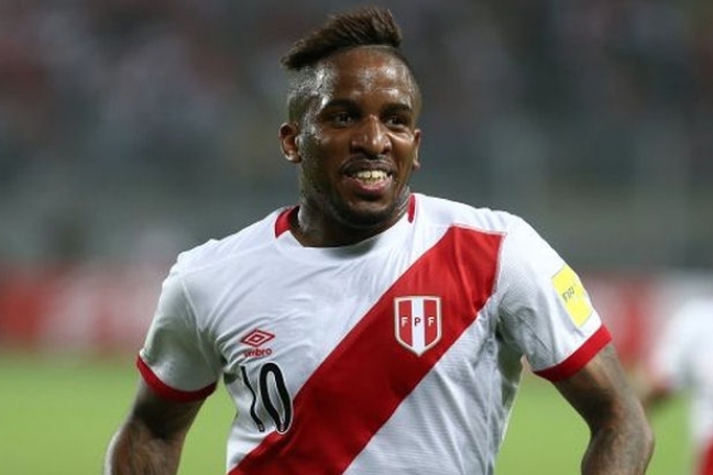 Гол Фарфана не спас Перу от поражения Коста-Рике
