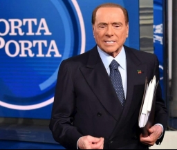 Берлускони отрицает отмывание денег во время продажи "Милана"