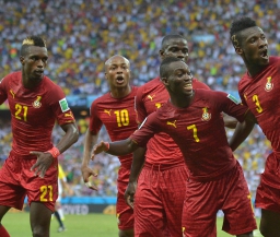 Футболистам сборной Ганы премиальные передали чартерным рейсом