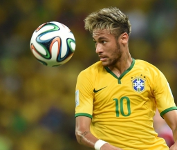 Неймар - новый капитан сборной Бразилии