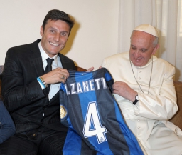 Врач Дзанетти заявил, что Хавьер еще сыграет за "Интер"