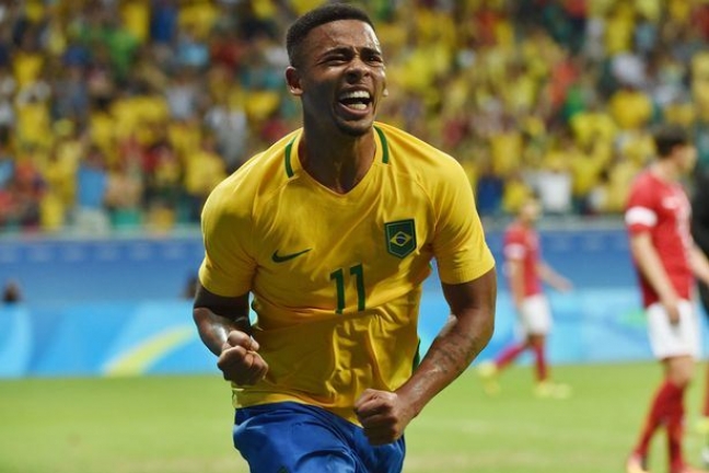 Жезус сравнил сборную Бразилии с семьей