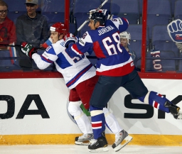 Сборная России прервала серию из двух поражений на чемпионате мира