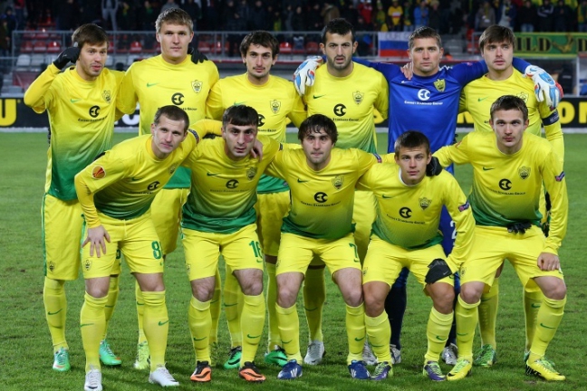 Футболисты