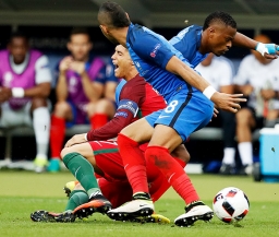 Абидаль считает, что травма Роналду помогла Португалии выиграть ЧЕ-2016