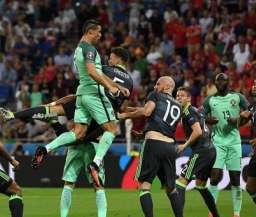 Португалия - первый финалист Евро-2016