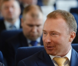 Лебедев: вопрос о высоких зарплатах футболистов обсуждается не только в Госдуме