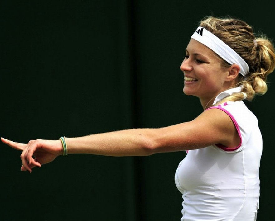 Кузнецова, Кириленко и Веснина вышли в третий раунд Australian Open