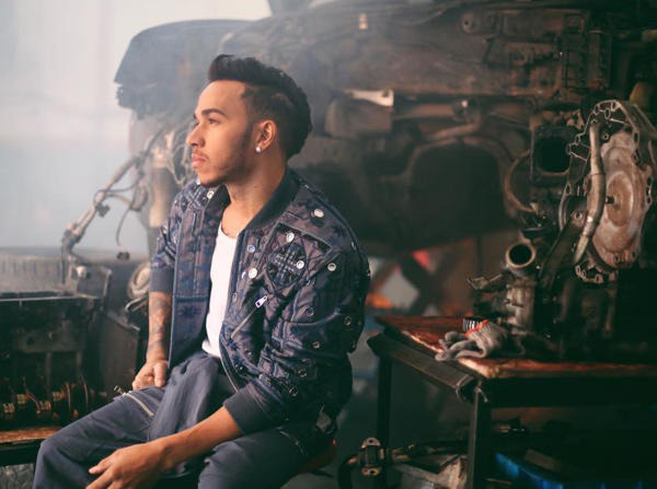 Хэмилтон записал около 80 песен