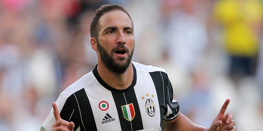 Игуаин сравнил \"Ювентус\" и \"Реал\"