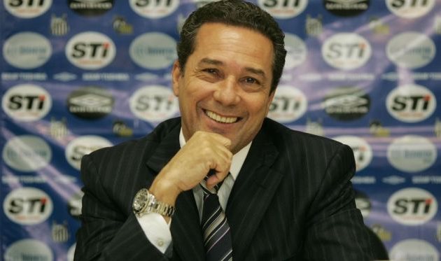 Лушембурго был уволен из \"Реала\" из-за замены Роналдо