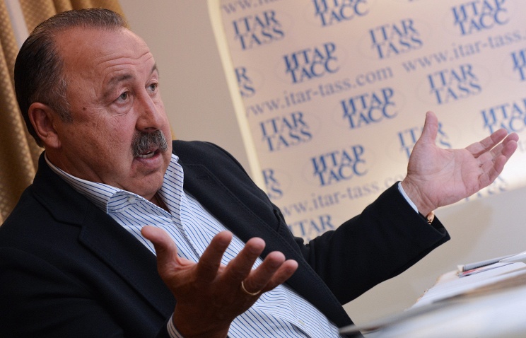 Газзаев выступил против видеоповторов