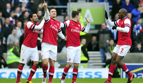 \"Арсенал\" и \"Рединг\" вышли в 1/8 финала Кубка Англии