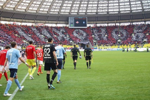 \"Спартак\" не смог переиграть \"Крылья Советов\"