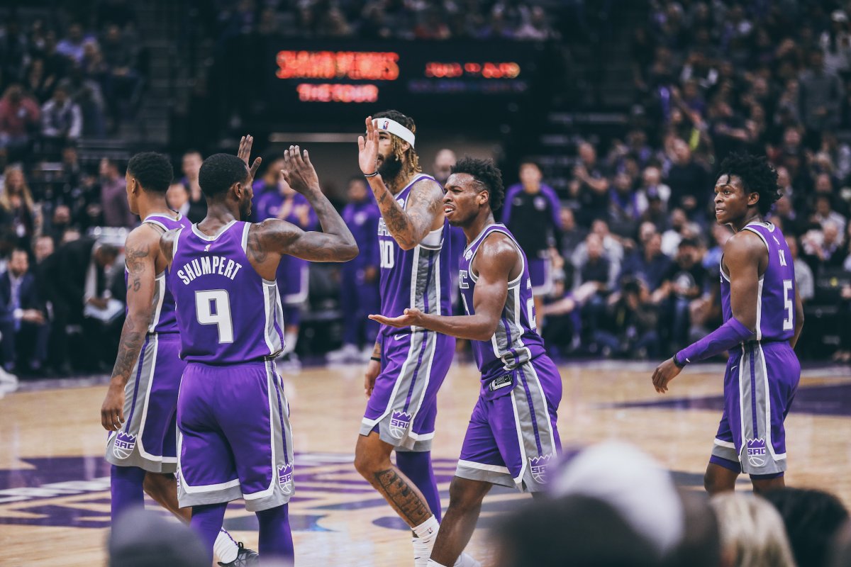 \"Миннесота\" на выезде проиграла \"Сакраменто\"