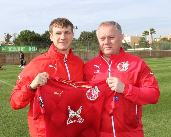 Официально: Ткачук перешел в \"Рубин\"