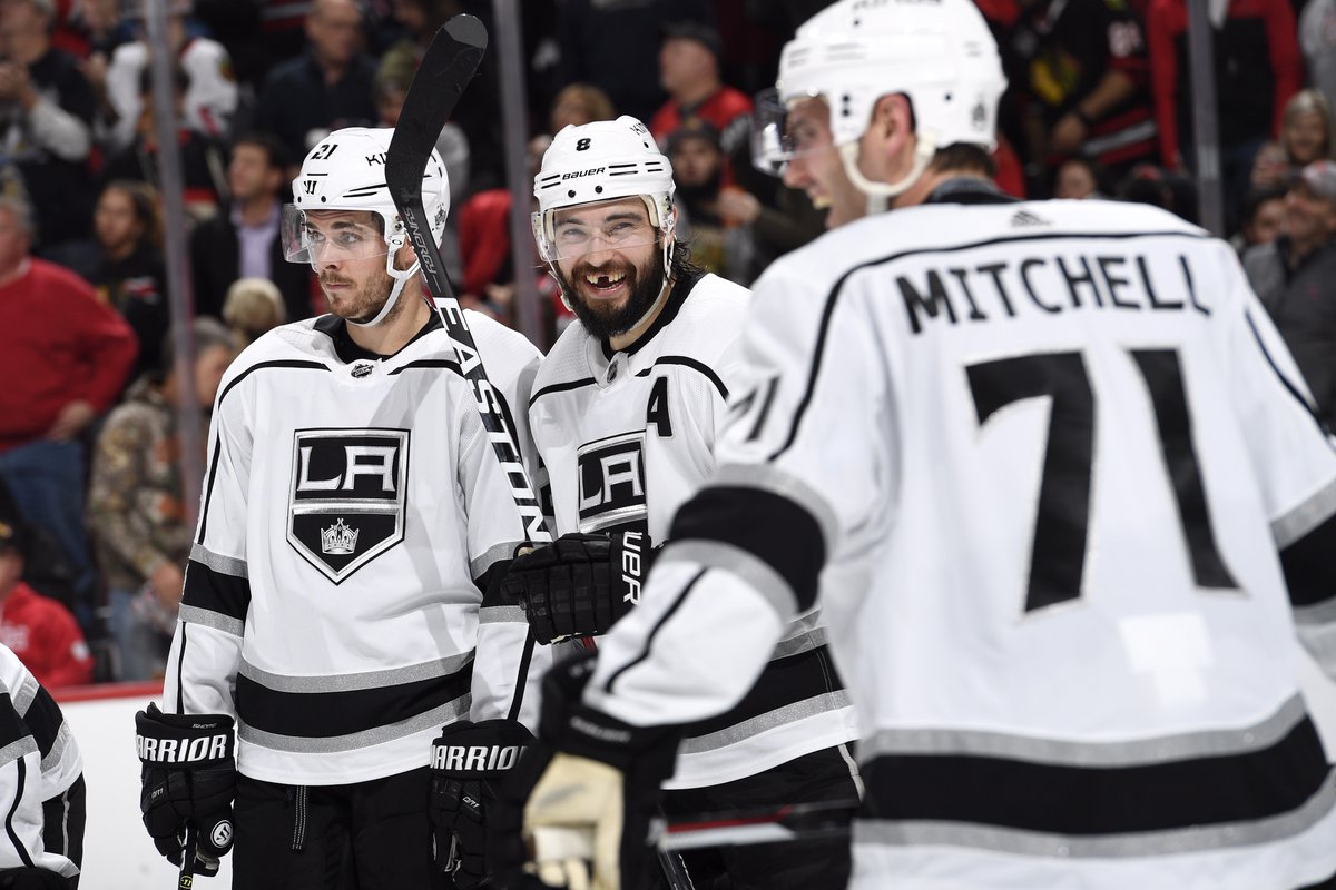 \"Чикаго\" оступился в матче с \"Лос-Анджелесом\"