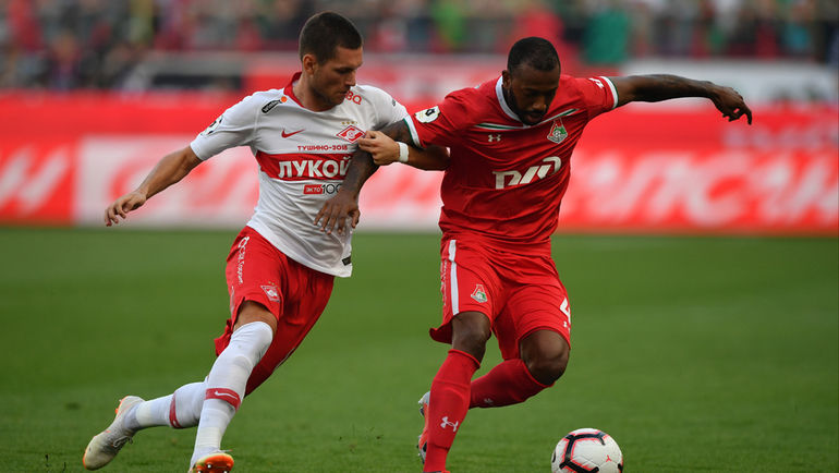 \"Локомотив\" поделил очки со \"Спартаком\"