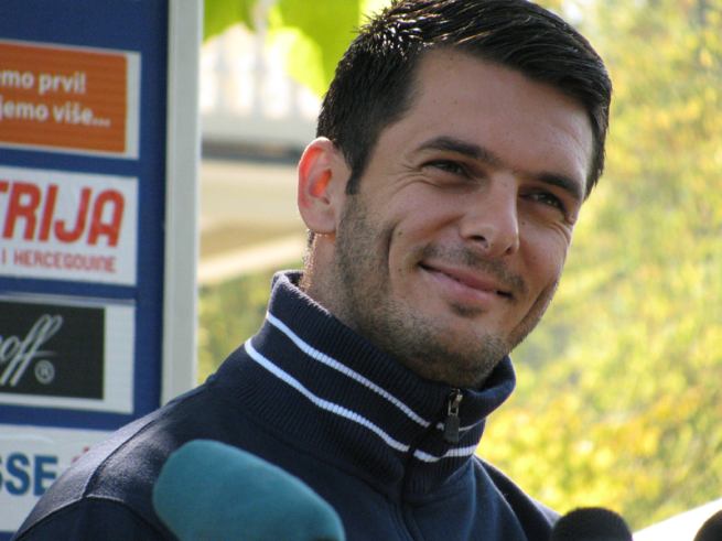 Официально: Спахич стал игроком \"Анжи\"