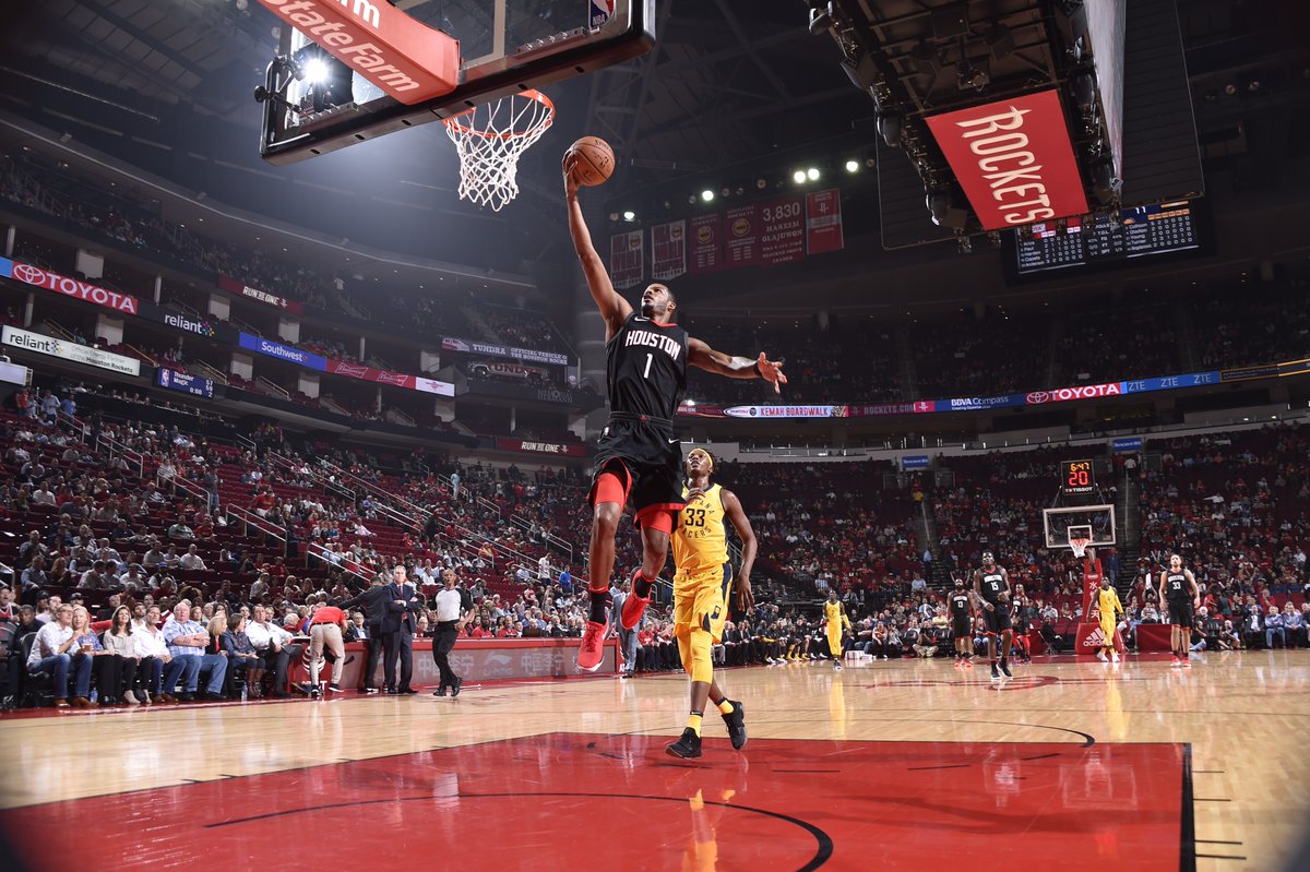 \"Индиана\" крупно проиграла \"Хьюстону\"