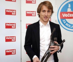 Модрич завоевал звание лучшего футболиста Хорватии 2014 года