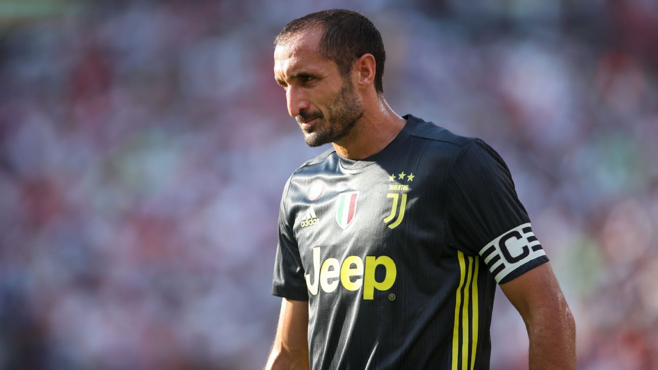 Кьеллини прокомментировал переход Кальдары в \"Милан\"