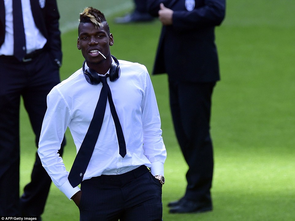 Буффон не понимает, почему \"МЮ\" отпустил Погба