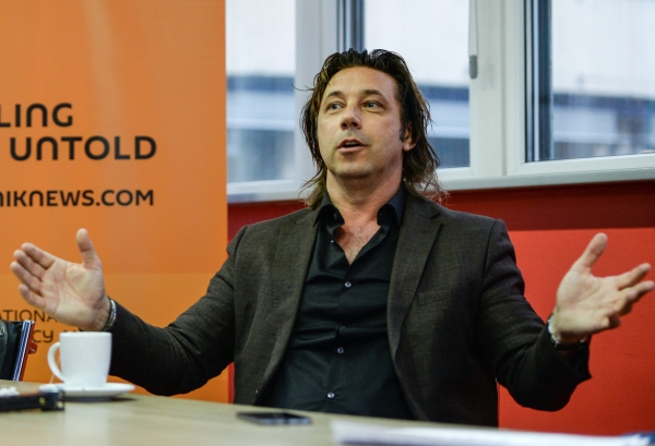 Мостовой выступил против отставки Карреры