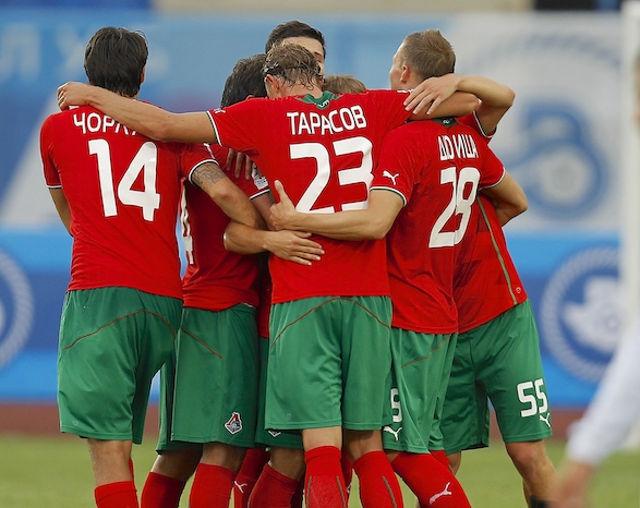 \"Локомотив\" продлил соглашения с тремя лидерами команды