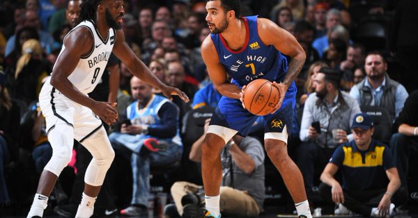 \"Денвер\" проиграл \"Бруклину\"