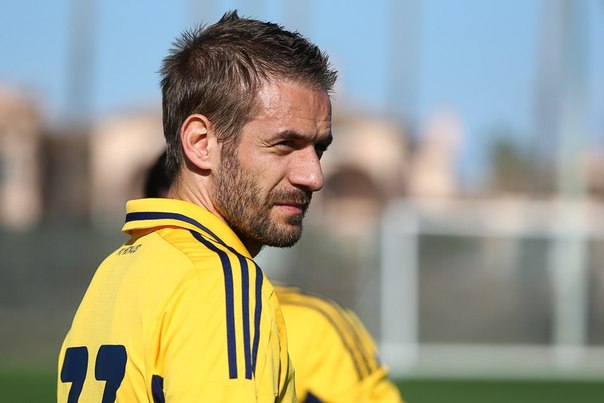 \"Рубин\" подпишет Девича