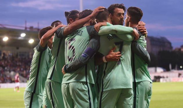 Португалия уверенно обыграла Латвию