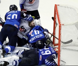 Финляндия разгромила США и вышла в плей-офф Чемпионата Мира