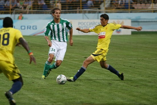 \"Томь\" не удержала победу в матче с \"Анжи\"
