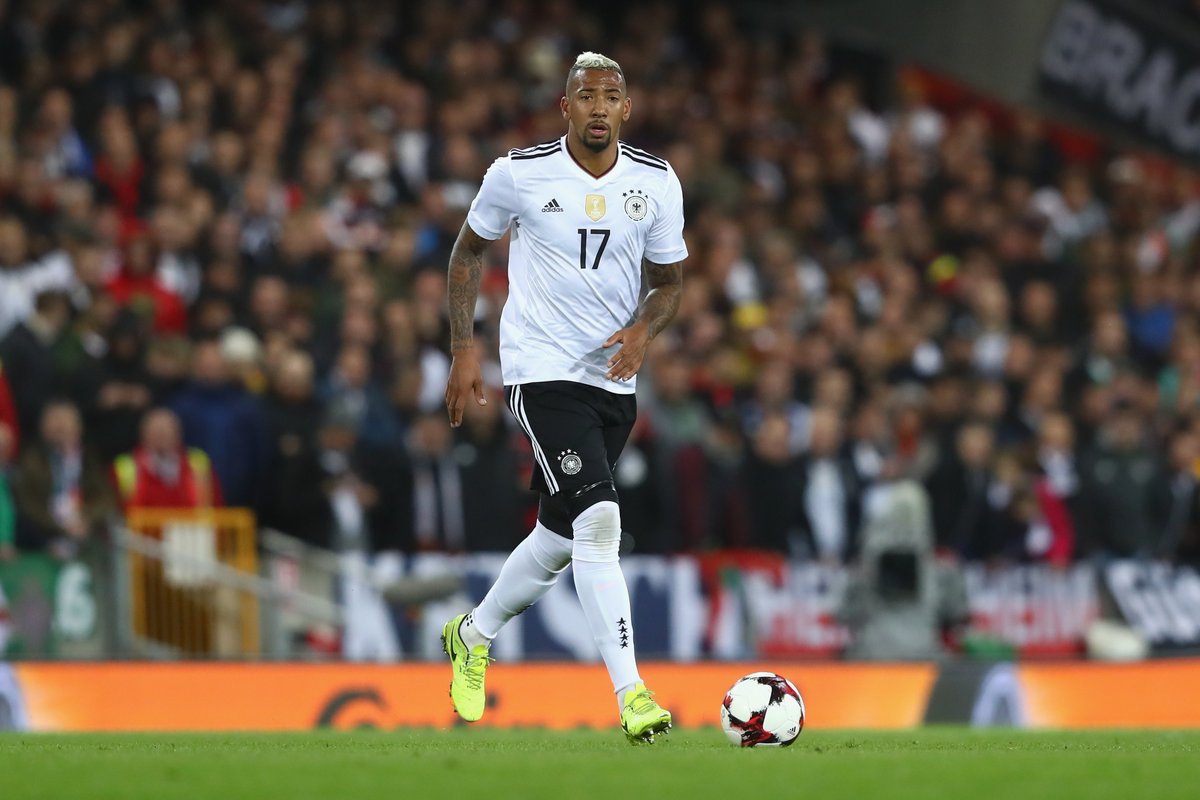 Боатенг выделил лучших защитников в мире