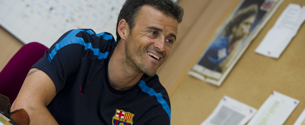 \"Барселона\" объявила о назначении Луиса Энрике новым рулевым команды