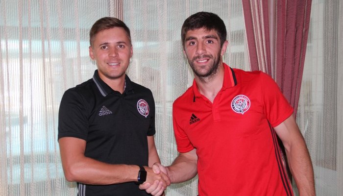 Официально: \"Амкар\" подписал контракт с Шиндером