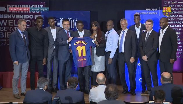 Дембеле выразил свое восхищение Месси