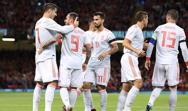 Испания разгромно переиграла Уэльс